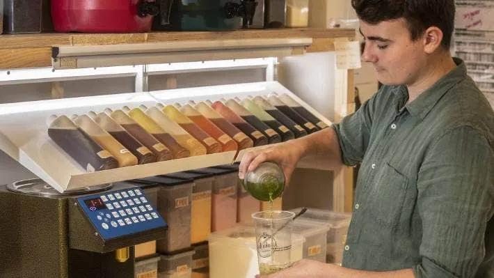 新西兰开中国奶茶店 (中国人去新西兰开奶茶店)