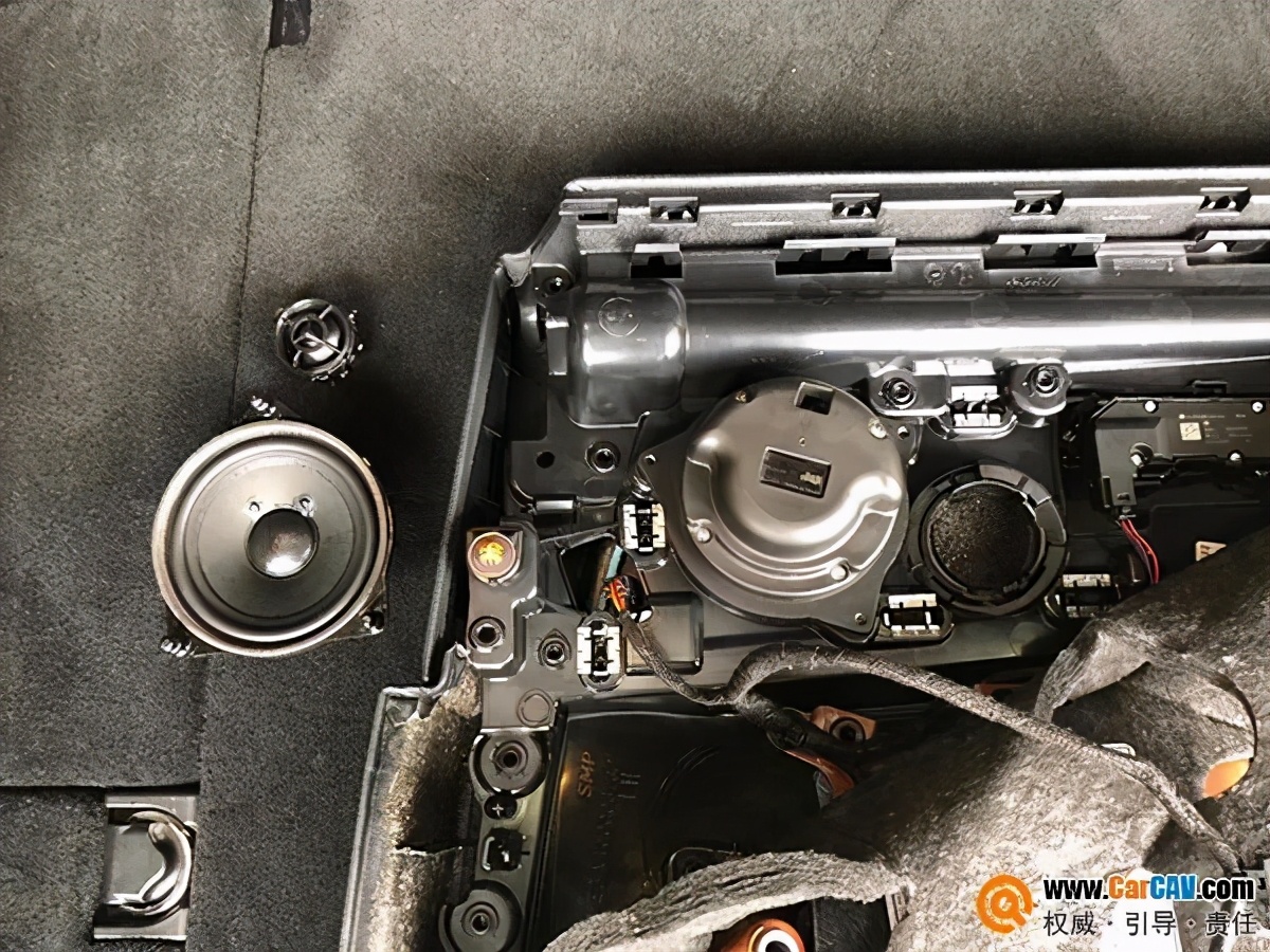奔驰e级超震撼音响改装方案,奔驰无损升级音响