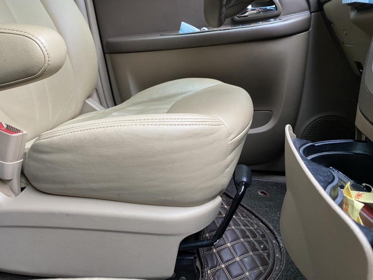 跟别克gl8很像的商务车,最新款别克gl8的性能和评价