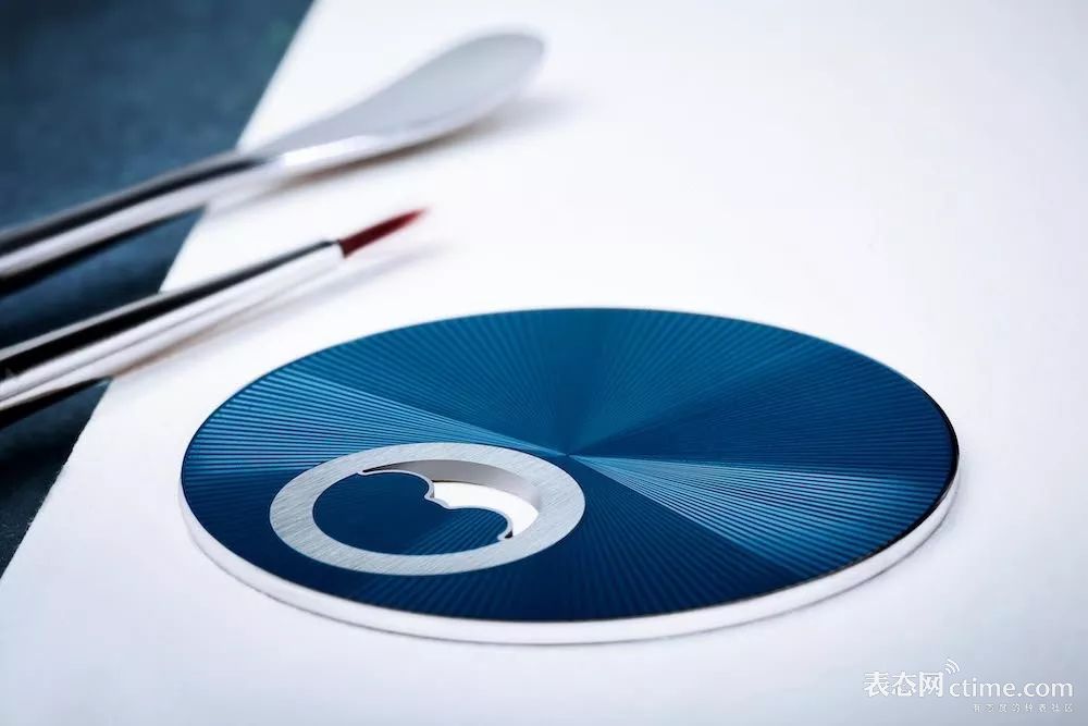 积家大师月相珐琅盘限量版,积家大师系列大丑腕表