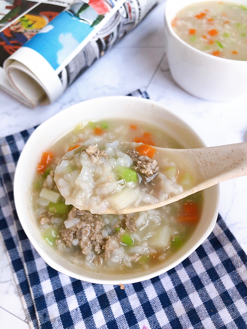 秋季润肺养胃粥早餐做给家人吃吧,秋季养生粥多喝养胃还能解决秋燥