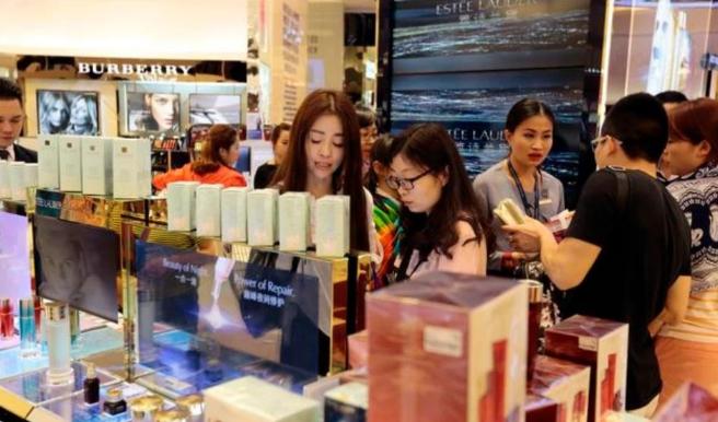 想去泰国买一件衣服,去泰国买买买