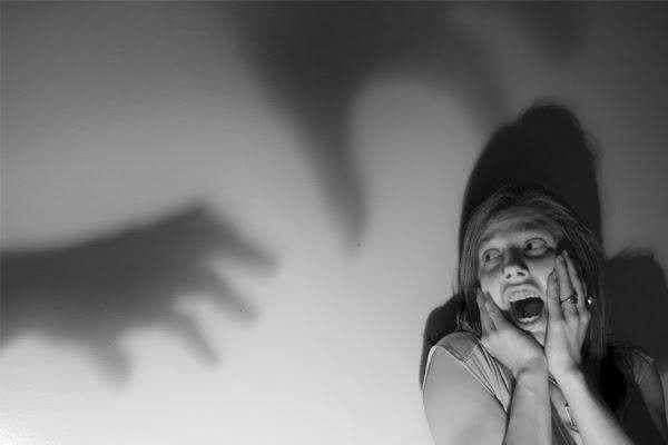 有人要杀我我该不该报警,有人要杀我我杀了他违法吗