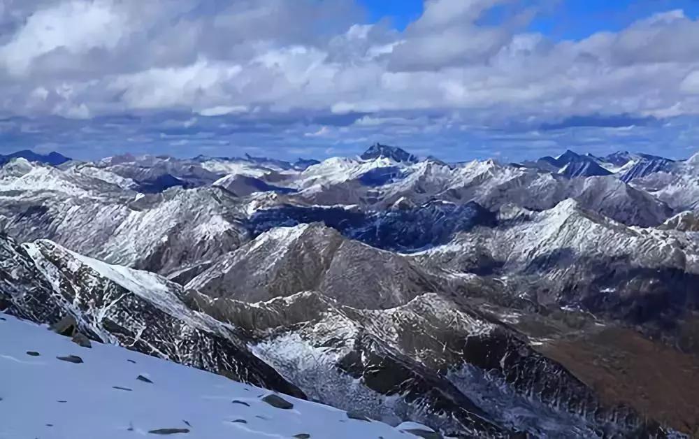 看阿坝县全景,阿坝环线海拔一览表