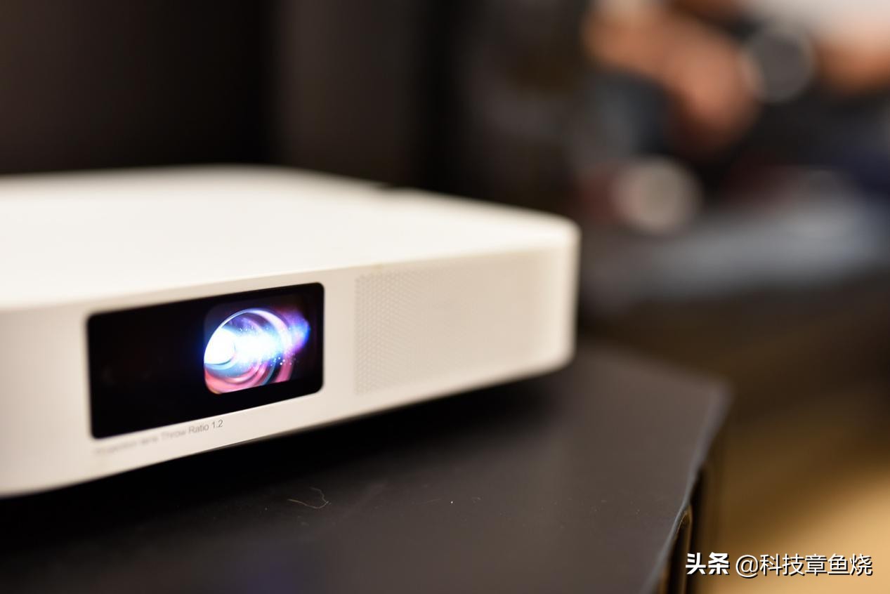 用极米可以玩什么游戏,用极米玩游戏