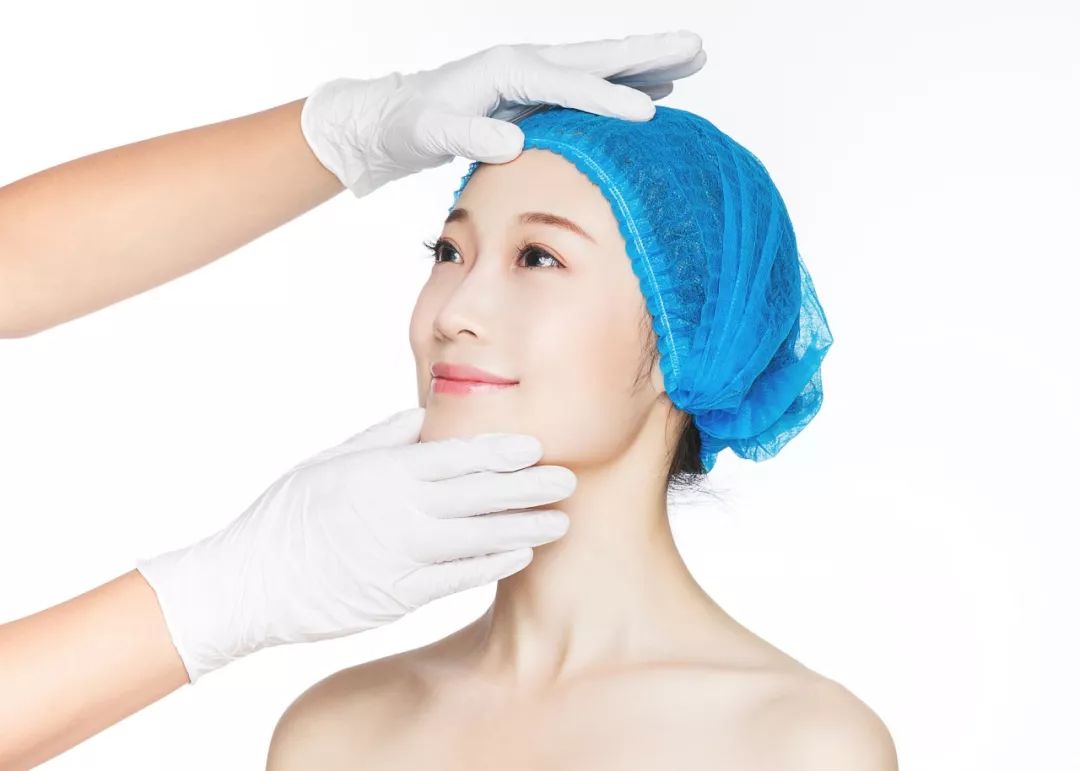 与脂肪粒和解要做好以下几点,处理隐蔽脂肪粒