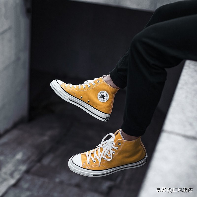 帆布鞋旧了的样子,帆布鞋越旧越好看吗