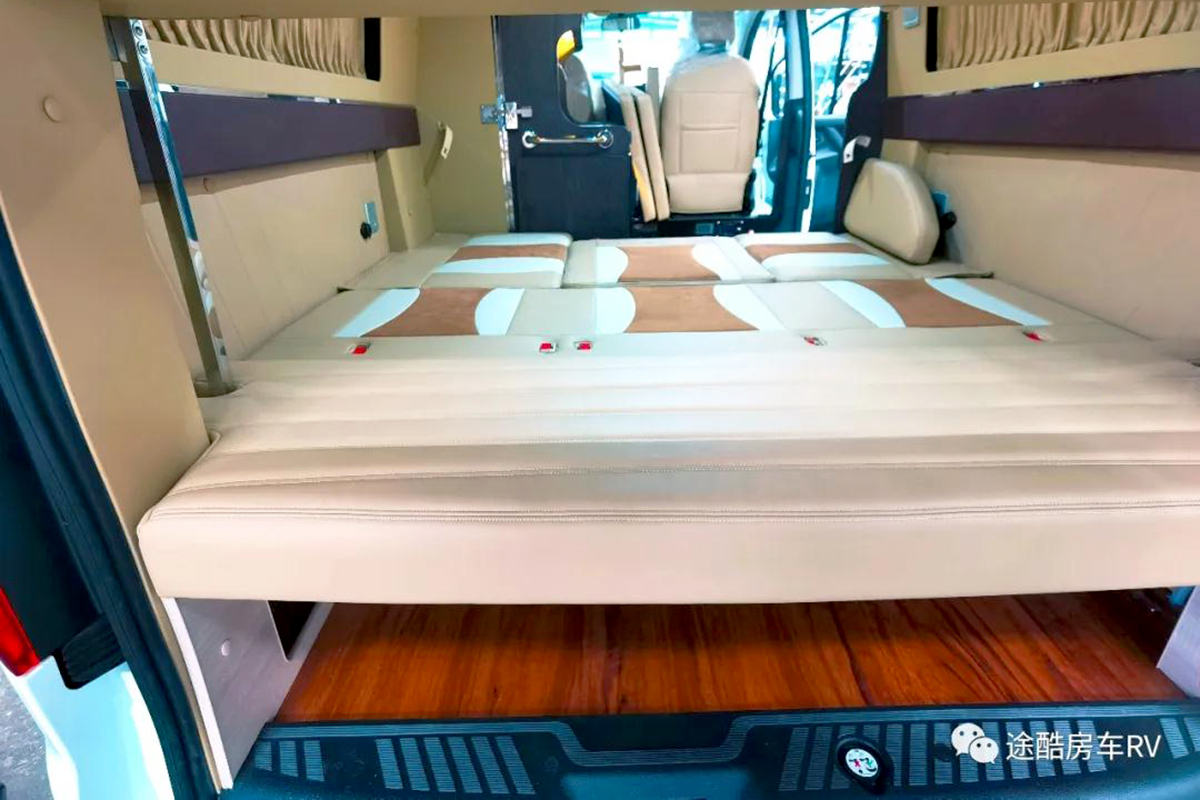 19江铃福特全顺多少钱,19.98万新全顺房车价格