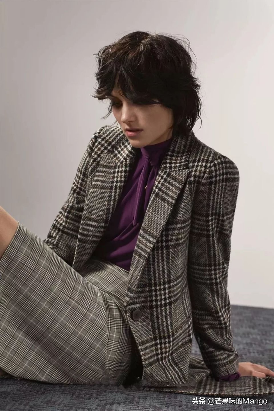 今年秋冬流行穿西装太时髦了,严肃刻板的西装如何穿才能更时髦