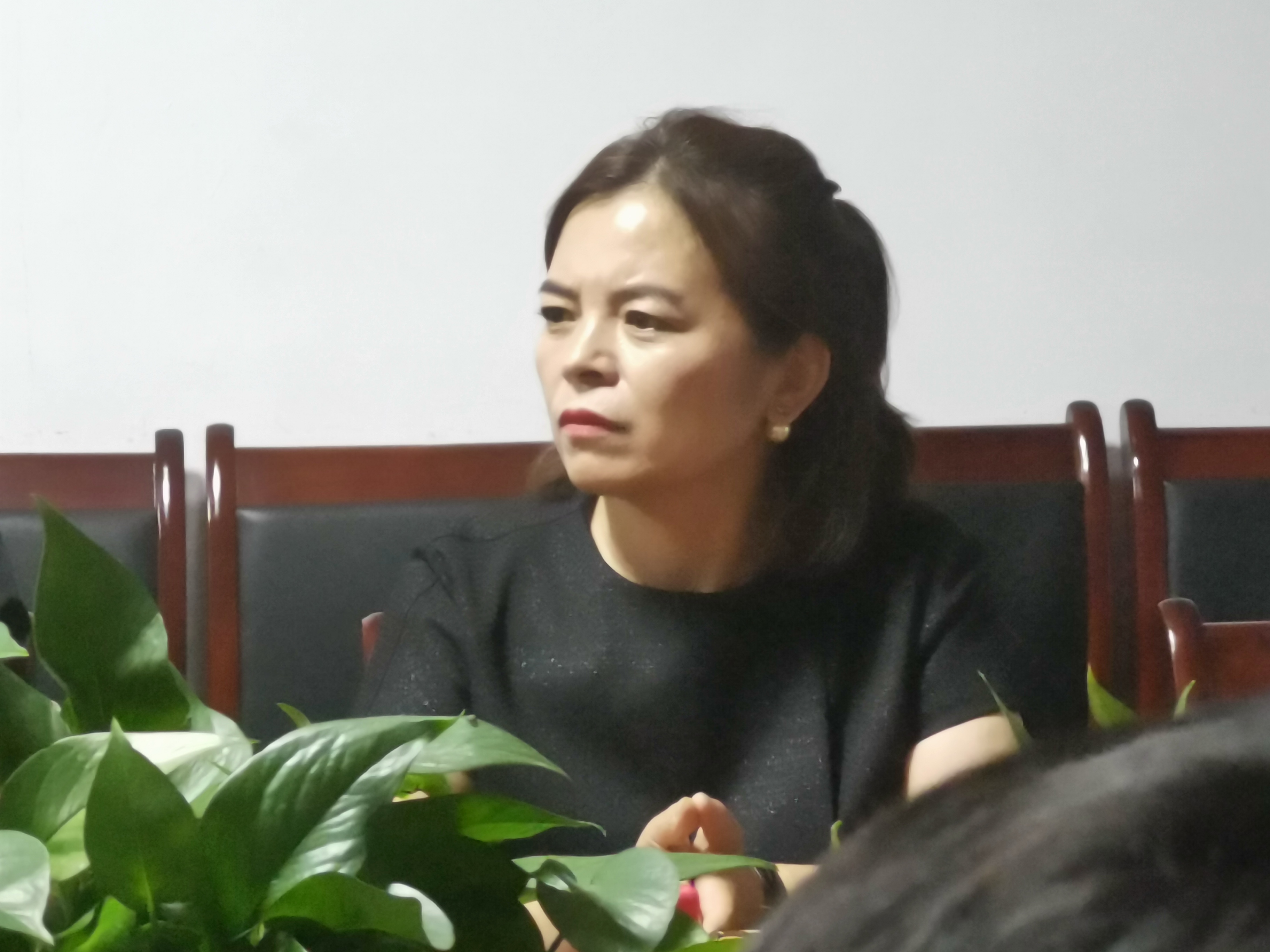 大荔秦东考务中心·金龙•鸿运驾校举办庆祝八一建军节座谈会