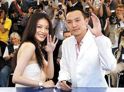 性感女神舒淇情史混乱，因拍大尺度片遭男方家长嫌弃终遇老实人