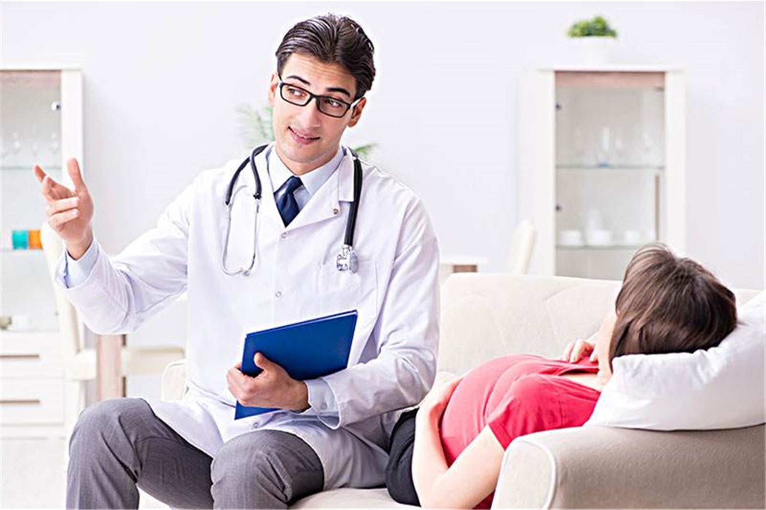 剖腹产可以选择日子么,选择剖腹产要注意什么