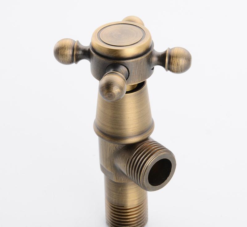 角阀是纯铜好还是不锈钢材质好,角阀选什么材质耐用