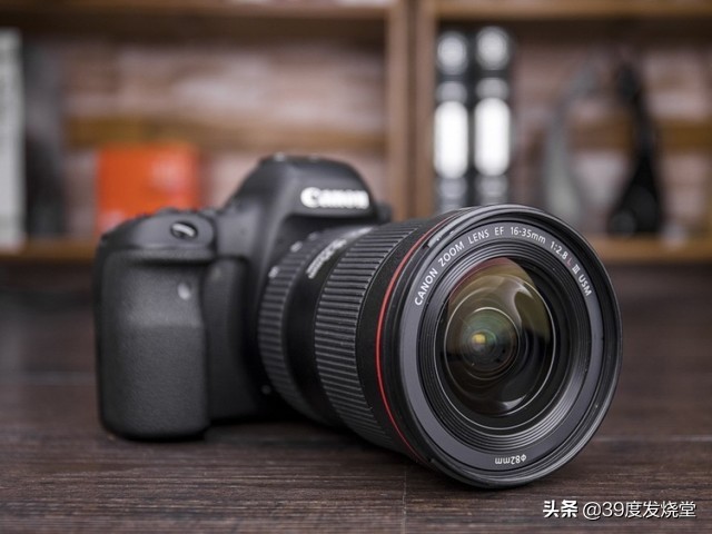 佳能rf15-35mmf2.8,佳能rf15-35f2.8镜头尺寸