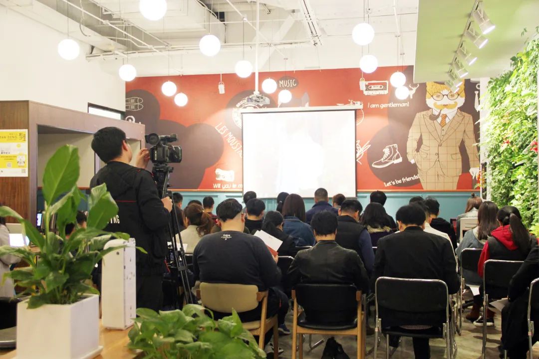 没技术没人脉没资金怎么创业,没资源没人脉怎么样才能成功