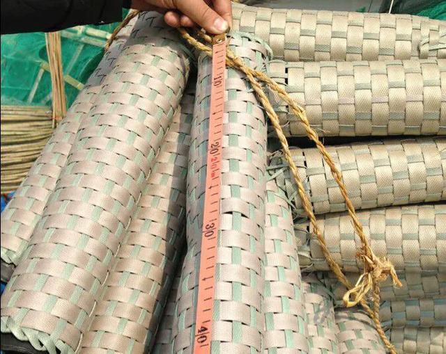 为啥田里的泥鳅黄鳝越来越少了,为什么农村水田里的黄鳝越来越少