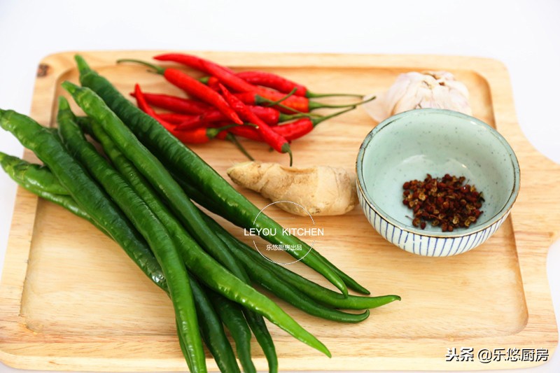 辣椒腌着怎么吃,辣椒这样煮能吃八碗白米饭