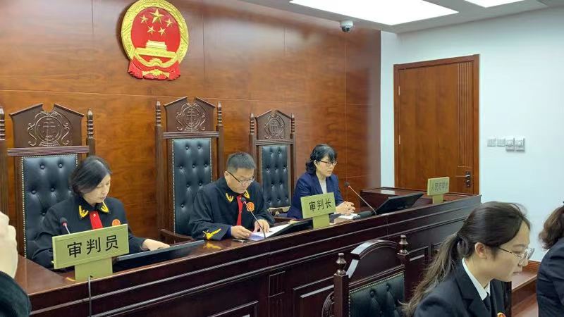 代购逃税300万终审获刑10年,奢侈品走私偷税漏税辩护