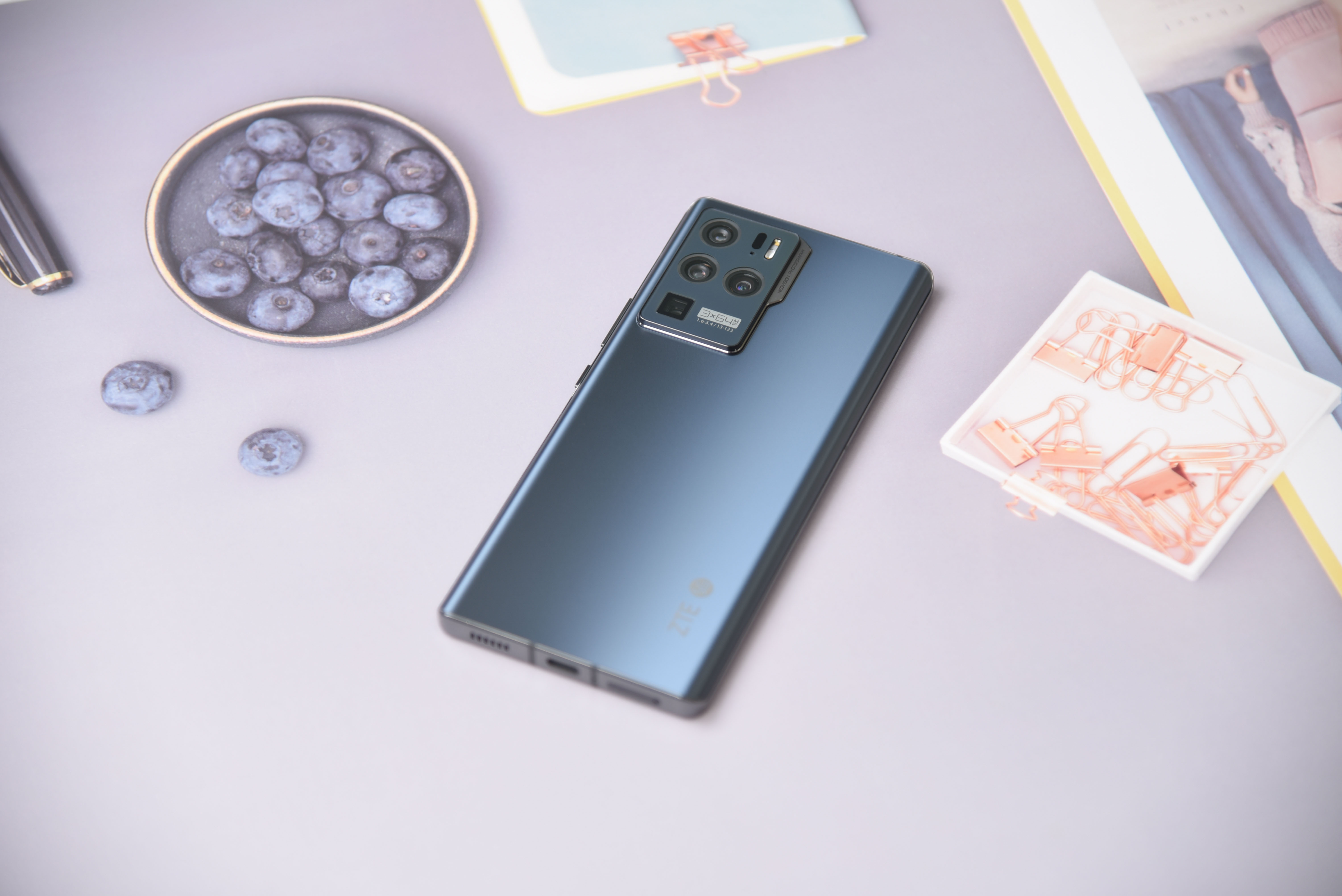 中兴axon30pro测评小白测评,中兴axon30ultra三千新机能入手吗