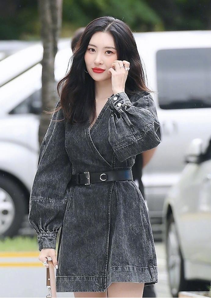 小个子穿起来也很好看,小个子穿长款好看吗