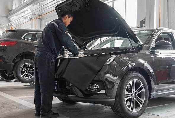 买二手车最怕哪些坑人的人,千万不要劝朋友买二手车