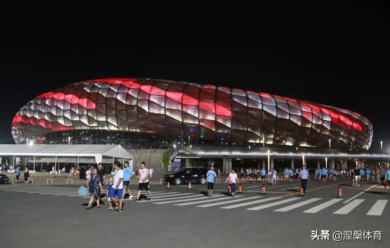 贝尼特斯访谈完整视频,贝尼特斯欧洲访问