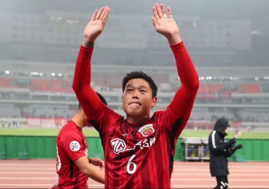 武磊之后中超最强本土前锋,武磊上港阵容