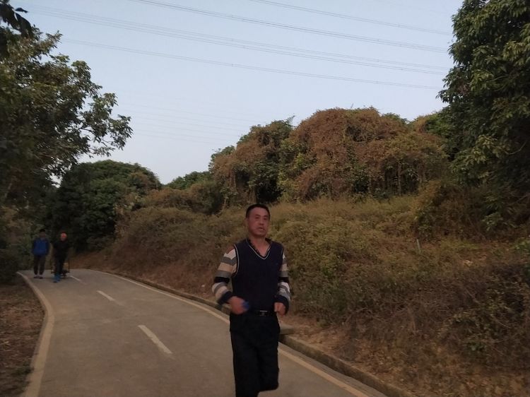 魅力深马，微马同行！六约微马助力深圳国际马拉松