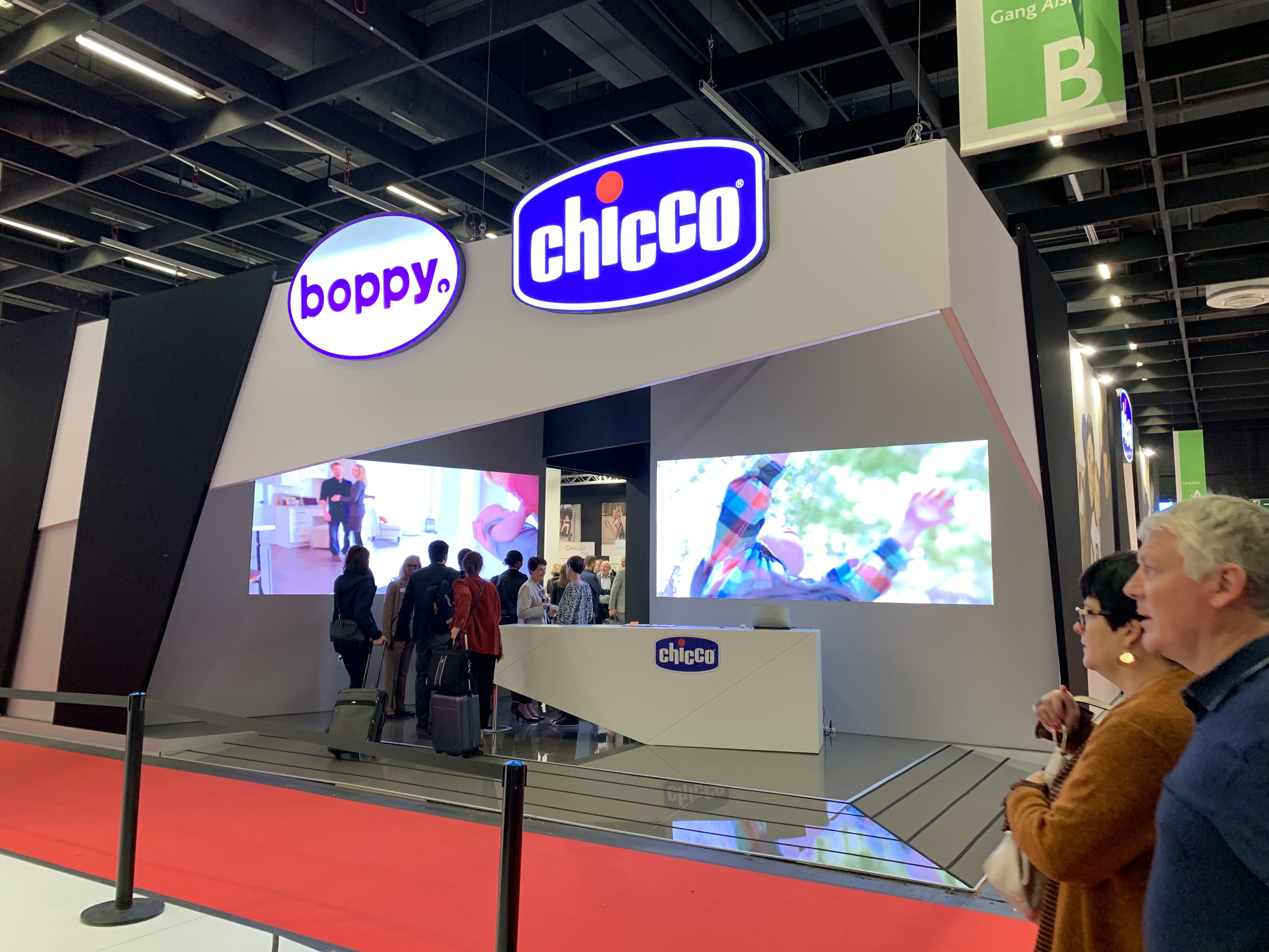 海外开银行账户需要什么条件,在国外开公司的利弊