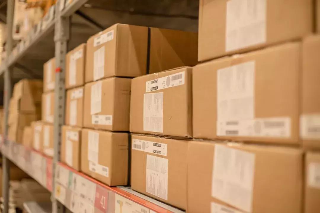 怎么样才能去机场免税店,怎么免税店购物