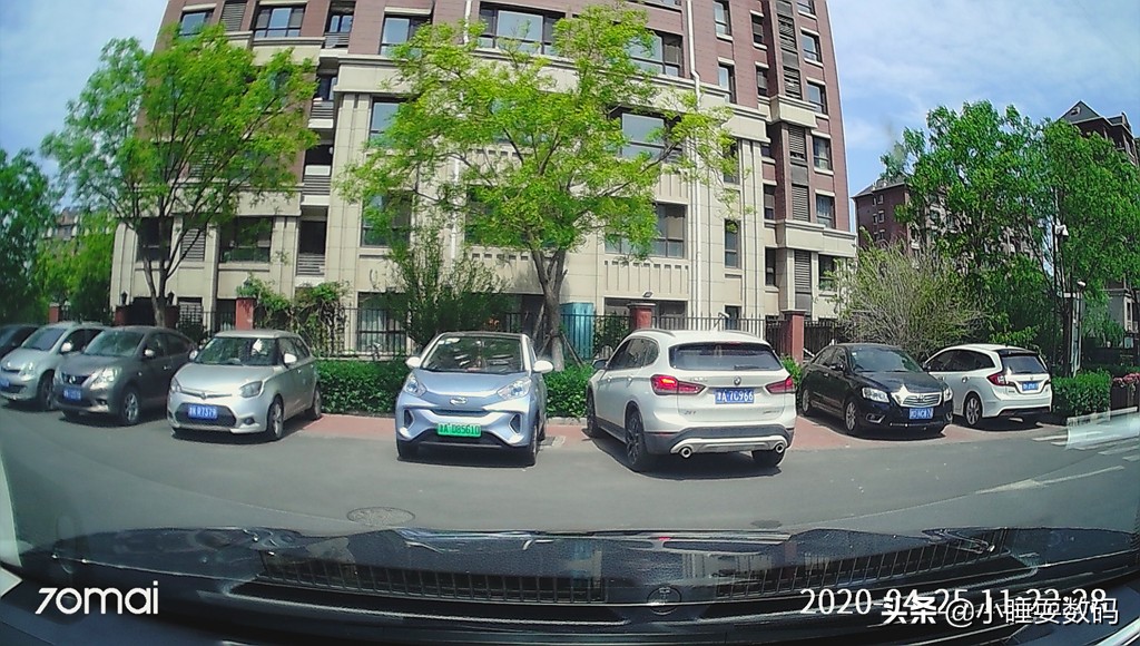 70迈行车记录仪和小米记录仪对比,70迈行车记录仪1s和小米