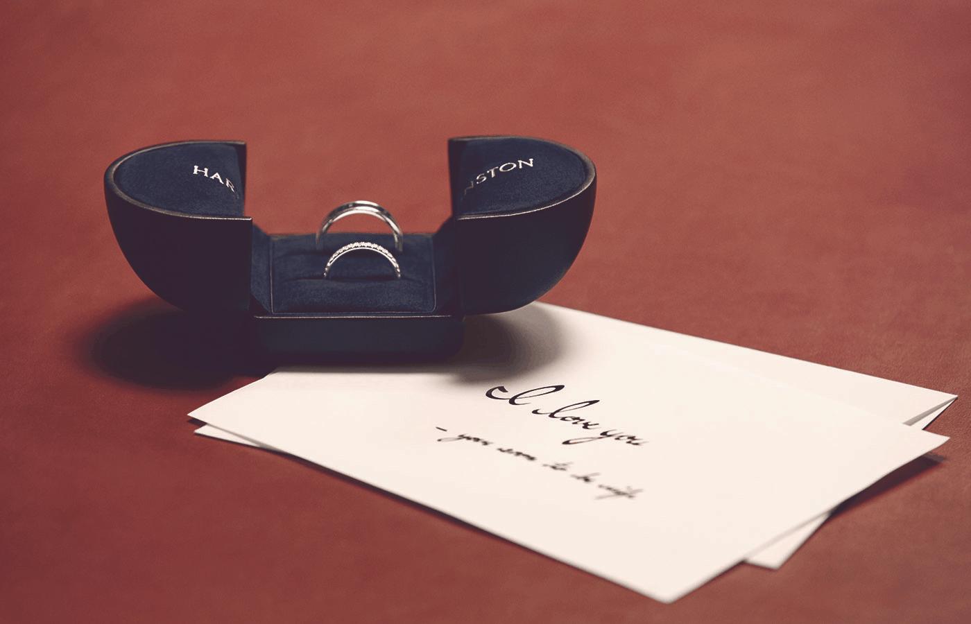 婚礼上戒指拿掉了,婚礼上戒指戴不上主持人怎么救场