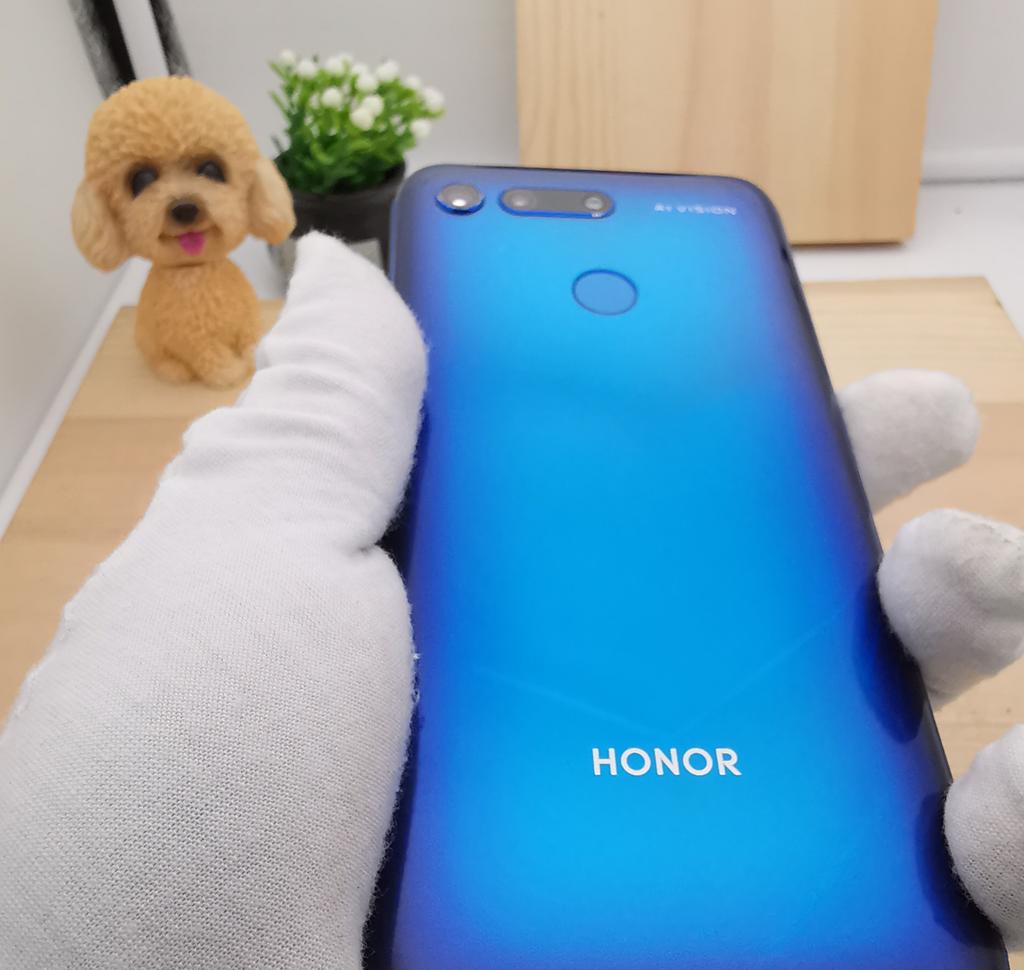 华为mate20对比荣耀v20液冷散热,荣耀magic2和v20和20pro哪个值得买