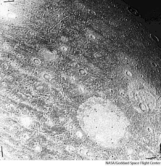 宙斯身边的4个女人,宙斯旁边的女子