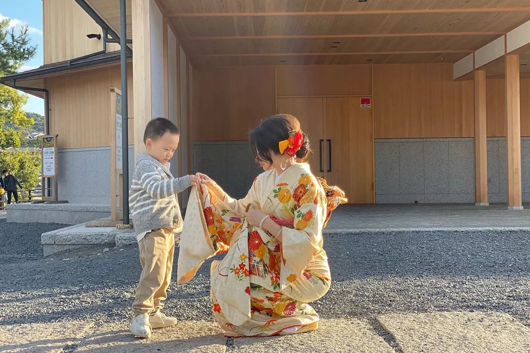 让每个孩子变得大方自信出众,让每个孩子都越来越聪明优秀