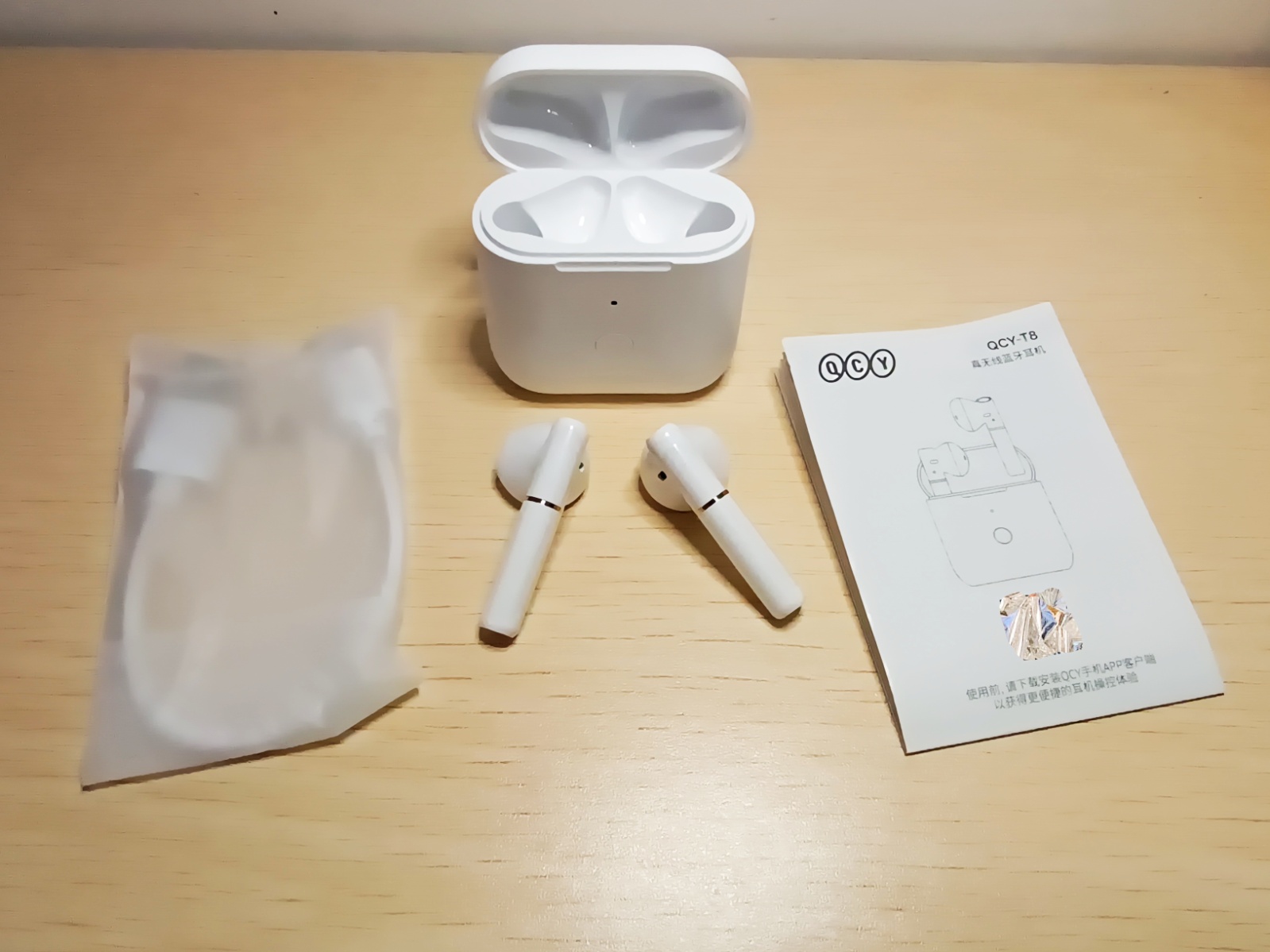 价格不到100块的TWS蓝牙耳机QCYT8会给我们带来惊喜还是惊吓？