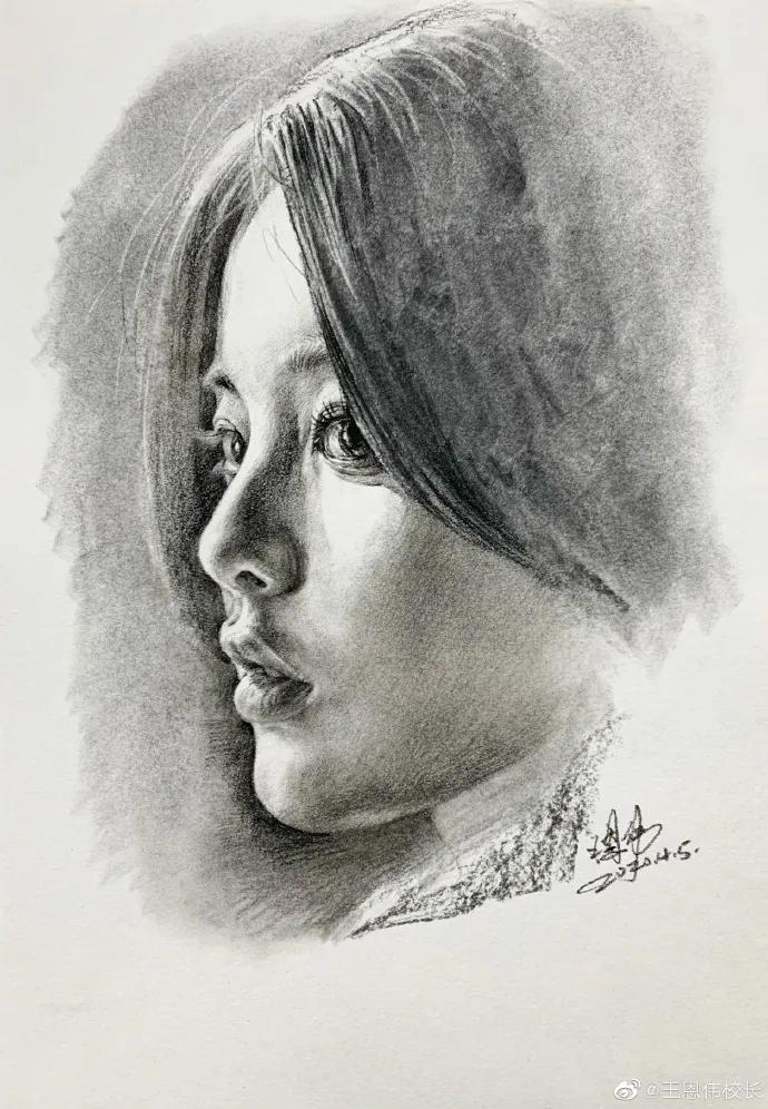 他画遍所有明星，画谁像谁，肖战、热巴、刘亦菲眼神看醉了