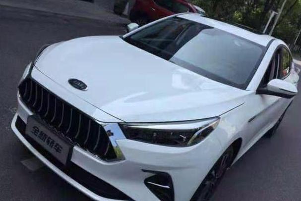 江淮新款轿车什么时候上市,江淮首款车对标迈巴赫