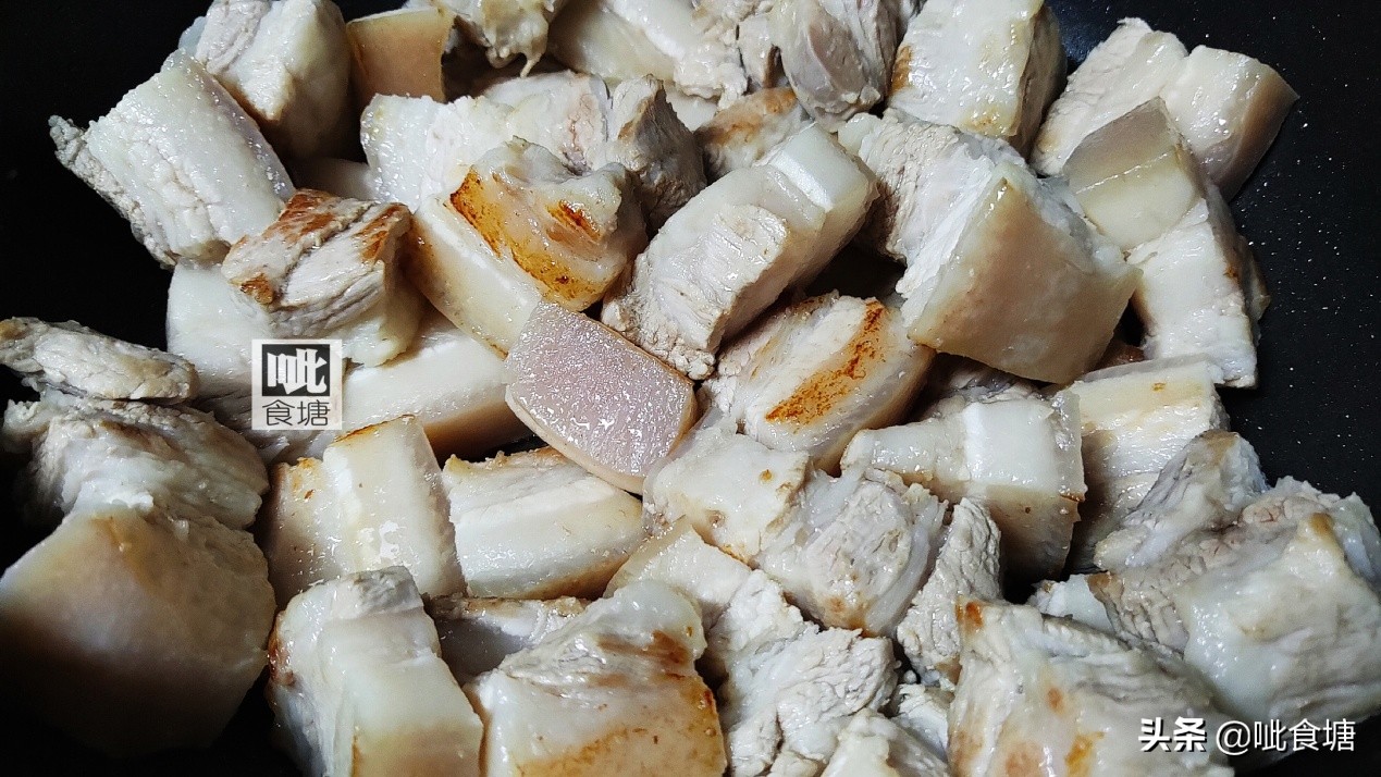 花2000块买的脆皮五花肉教程,30斤五花肉做红烧肉配方比例详解