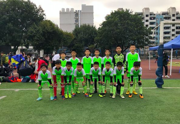 广州白云区小学足球联赛排名,广州市荔湾区龙溪小学足球比赛