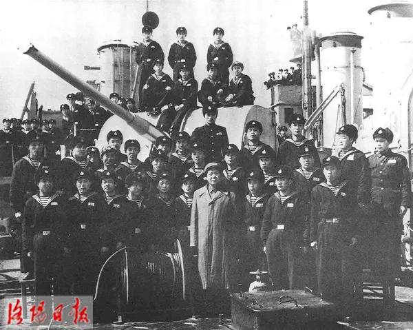 镇江舰简介,镇江舰