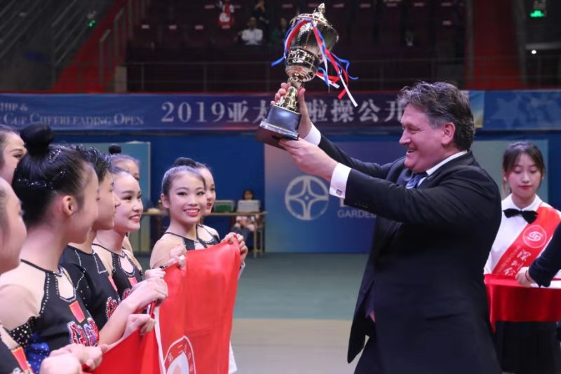 2019全国啦啦操联赛总决赛横店,国际啦啦操比赛10人