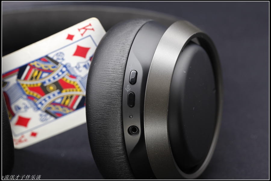 两件套时尚套装口罩,飞利浦l3耳机使用