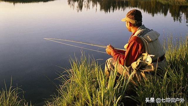 软虫路亚黑鱼新手入门教程,路亚黑鱼的技巧视频大全