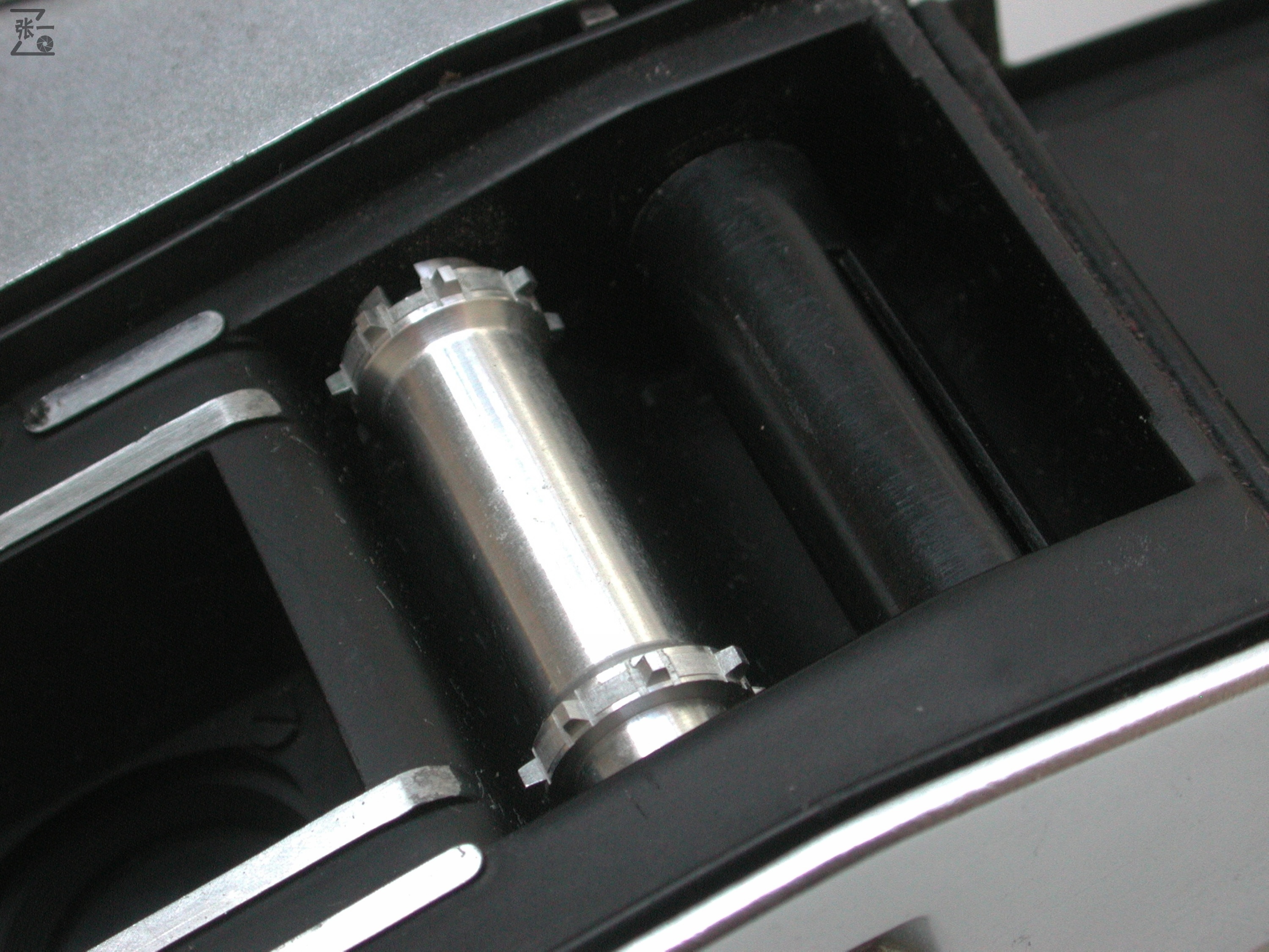 朋友送佳能,朋友送了一个照相机