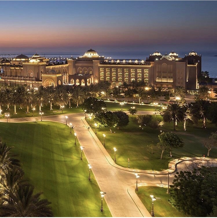 世界唯一8星级宾馆,最梦幻浪漫野奢酒店