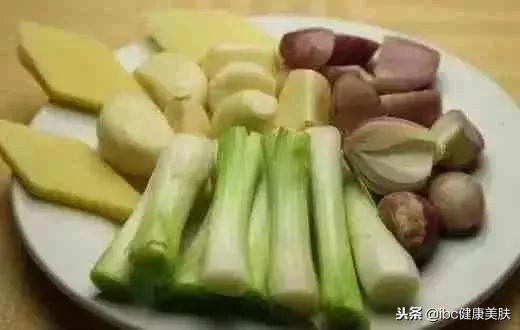 何谓发物,何为发物为啥忌口
