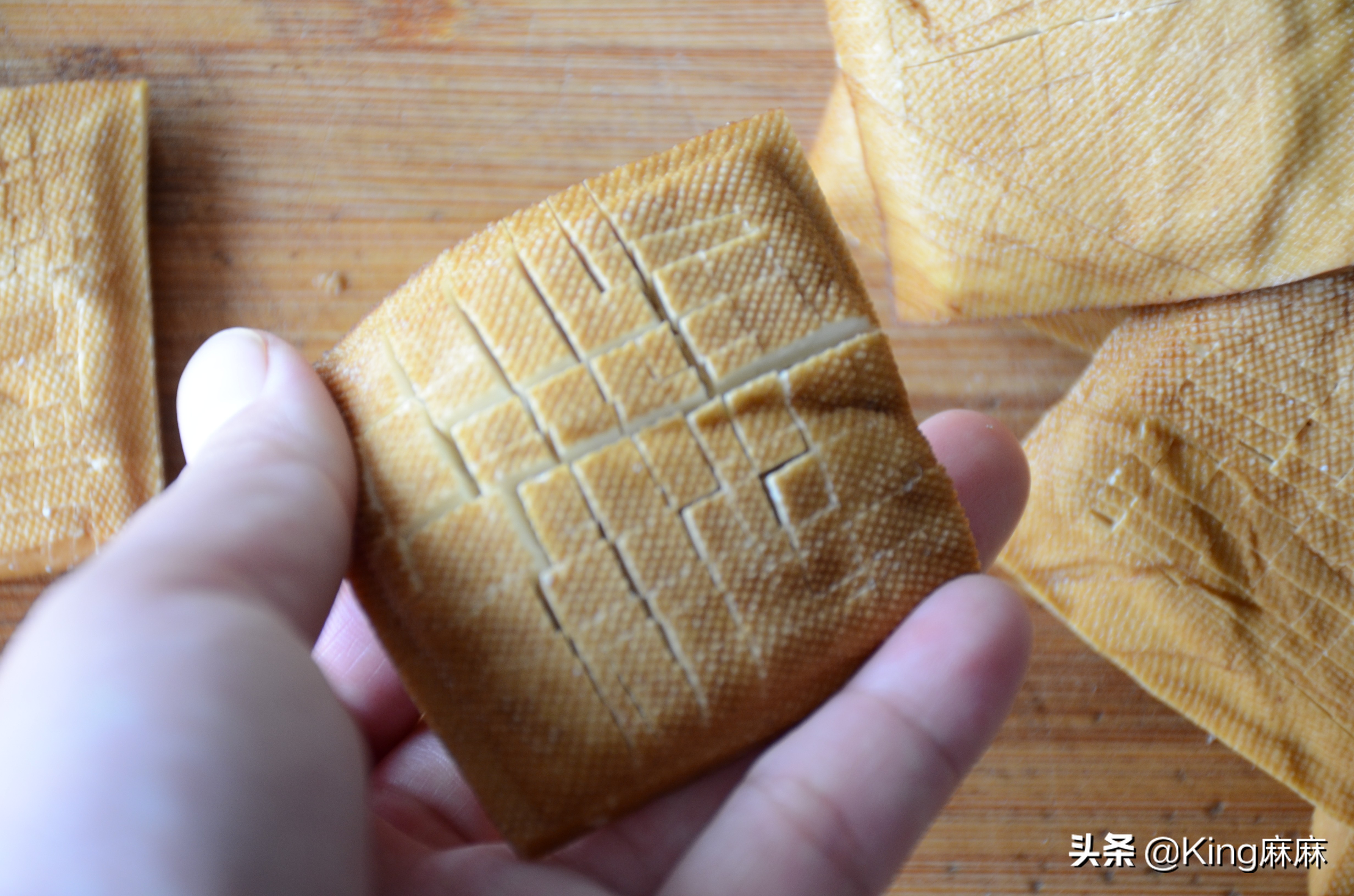 家常麻辣豆干的简单做法,麻辣豆干怎么做好吃又简单视频