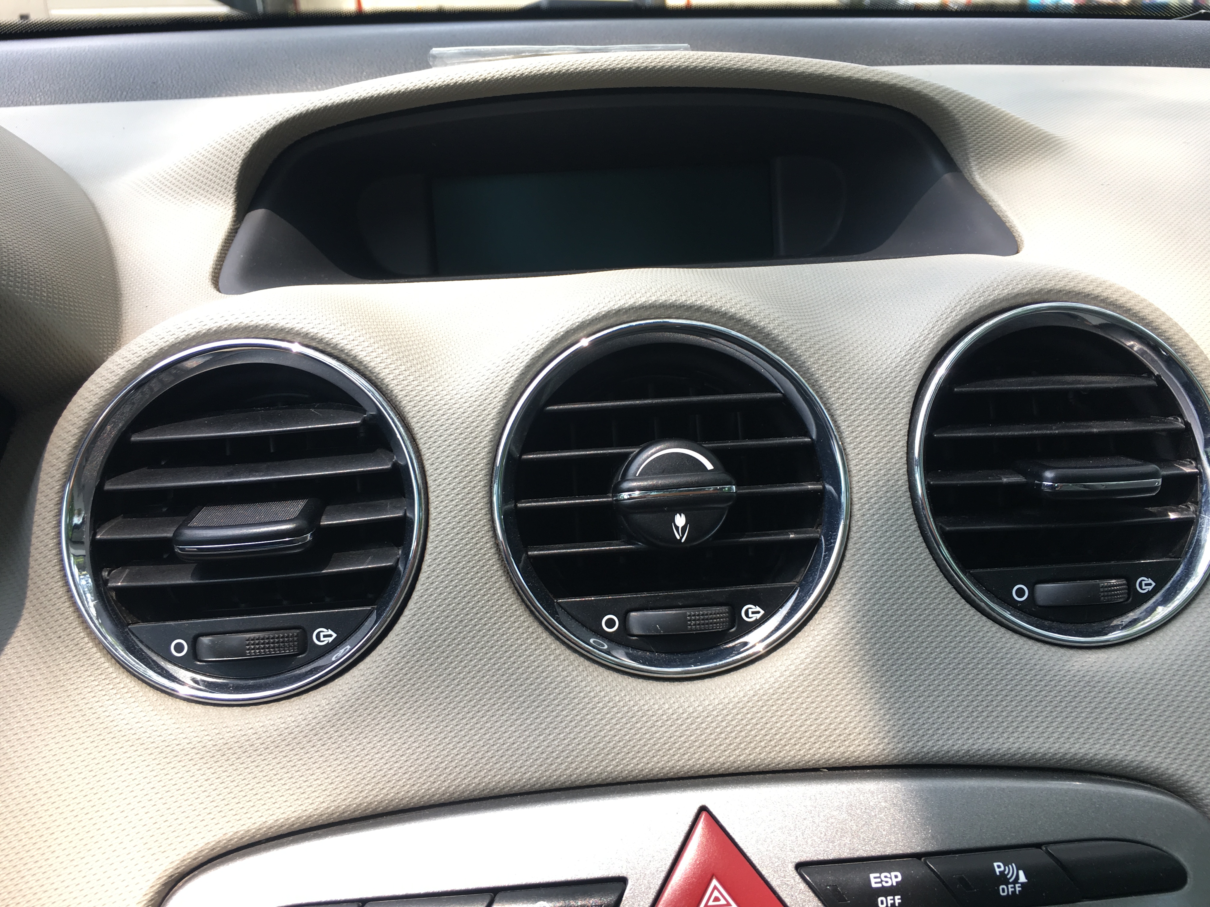 法系车老款标致308,标致308sw算b级车