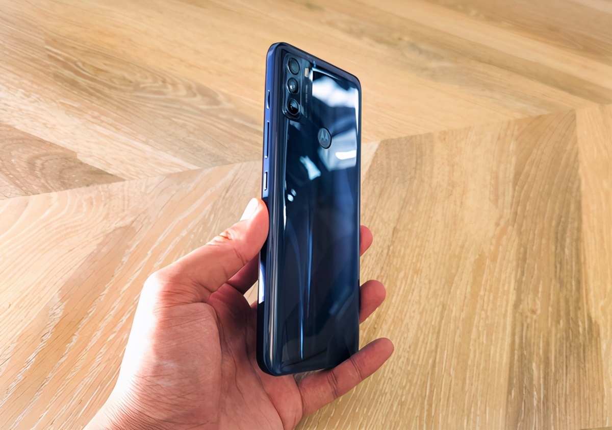 motog50处理器能玩游戏吗,motog50支持双5g么